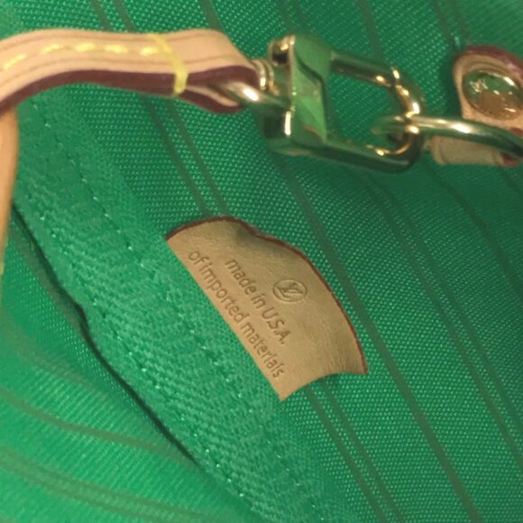 LOUIS VUITTON Monogram Hawaii Exclusive Neverfull MM Tote Bag, shoulder bag - Picture 2 of 16